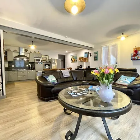 Ene Chocoa Louhossoa