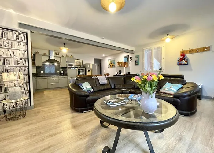 Ene Chocoa Louhossoa